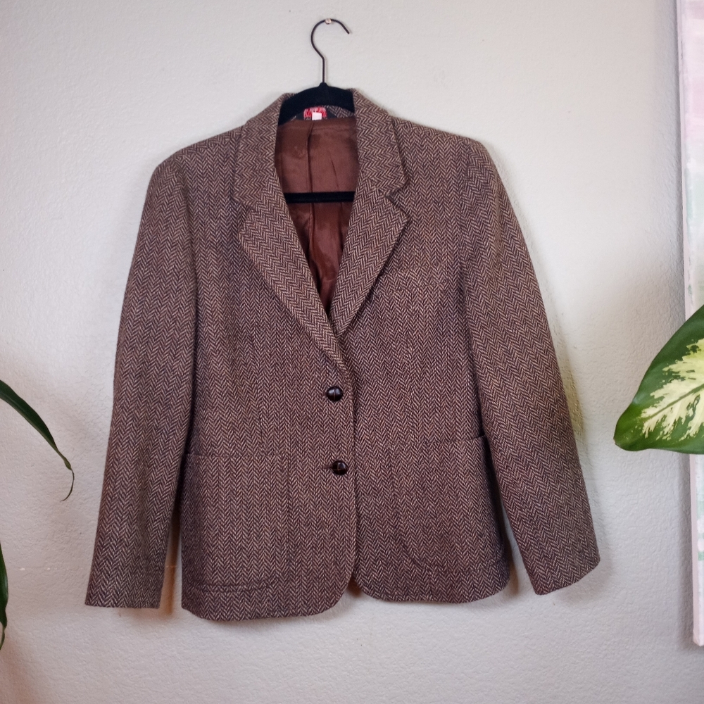 Vintage Tan Herringbone Blazer